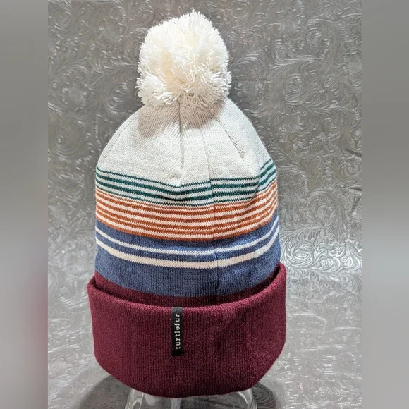 NWOT Turtle Fur Unisex Eagle Design Sunset Striped Winter Beanie with Pom Pom - Picture 2 of 5